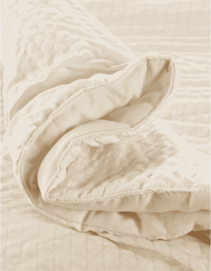 COLCHA POLIESTER 180X260 120GSM MARFIL