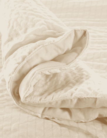 COLCHA POLIESTER 180X260 120GSM MARFIL