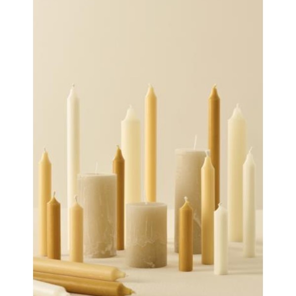 VELA RÚSTCA EN COLOR CREMA 14CM