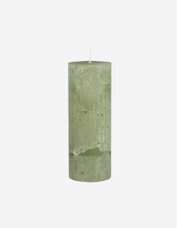 VELA RÚSTICA EN COLOR VERDE TÉ 18CM