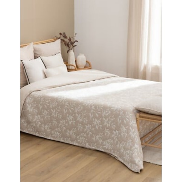 COLCHA DE FLORES 240X260 BEIGE LINO
