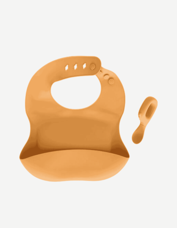 SET DE BABERO Y CUCHARA SILICONA OCRE