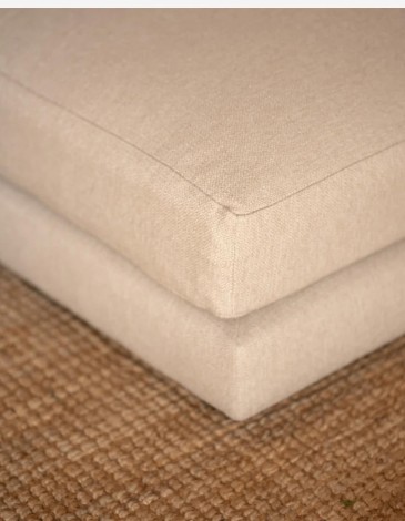 PUFF TONO BEIGE DE 96X80 CM. 