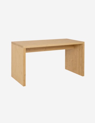 MESA DE ESCRITORIO EN TONO ROBLE MEDIO DE 140CM. 